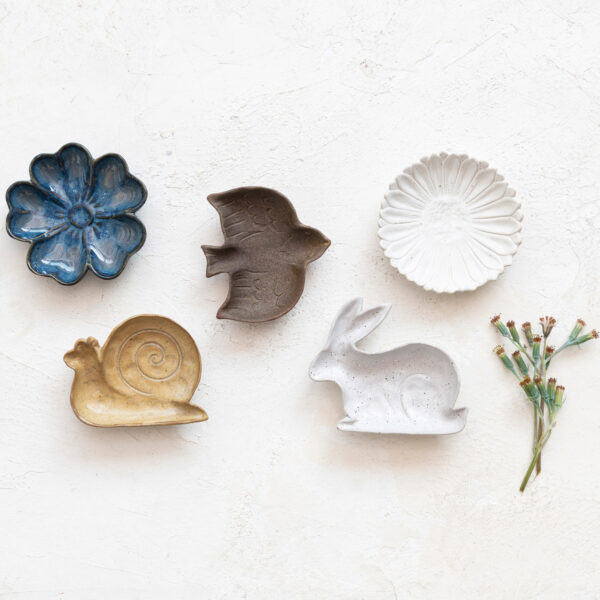 Stoneware Flora/Fauna Dish - Image 3